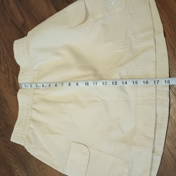 Adidas Cream Striped High Waisted A Line Mini Seersucker Skirt A33 - Picture 6 of 8